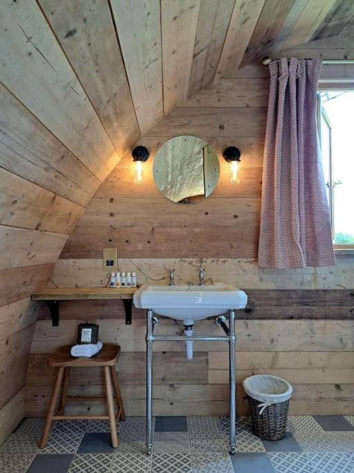 The Pigsty Hotel Crieff Ngoại thất bức ảnh